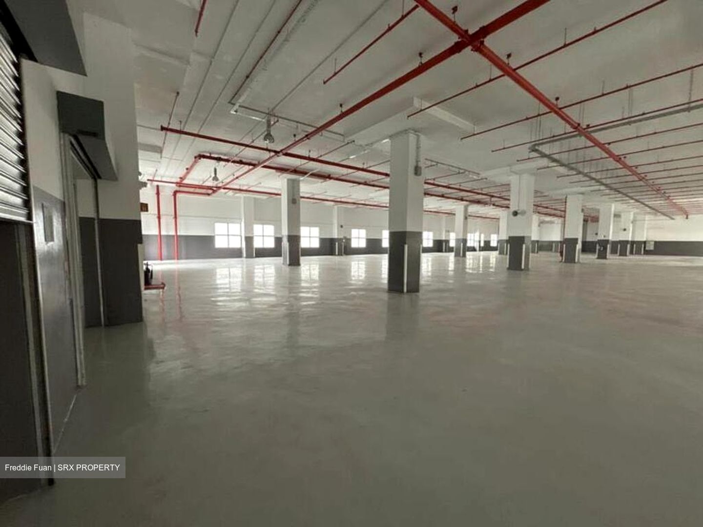 Freight Links (changi) Building (D16), Warehouse #581152471